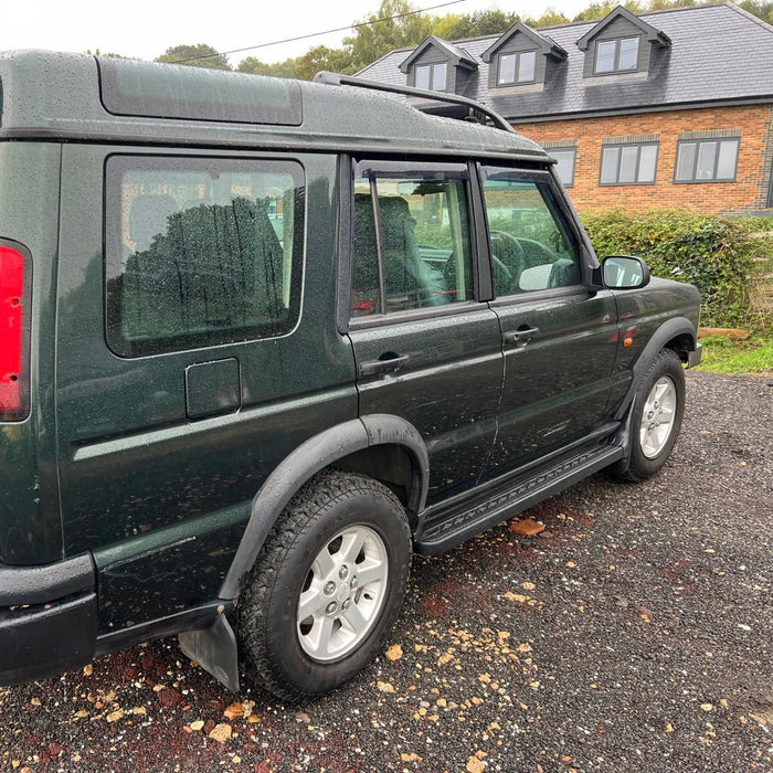 LAND ROVER DISCOVERY 2 (L318) RUBBER SIDE STEPS