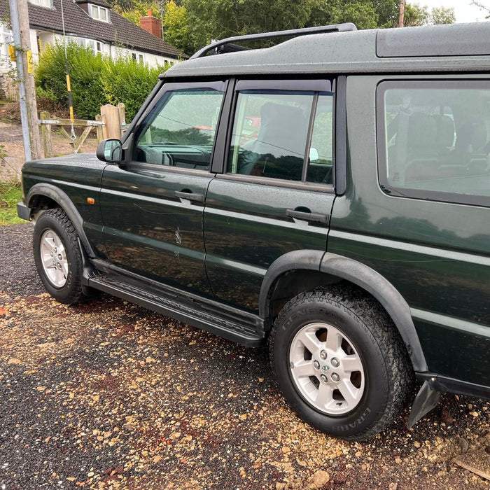 LAND ROVER DISCOVERY 2 (L318) RUBBER SIDE STEPS